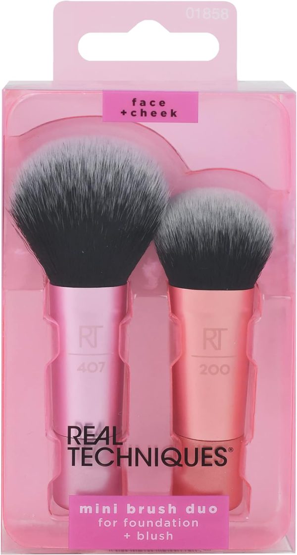 Real Techniques Mini Brush Duo For Foundation Blush 2 Piece Set 2