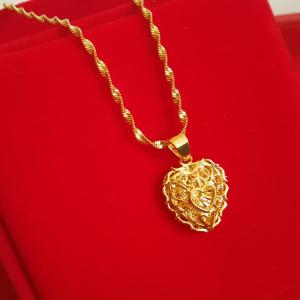 24K Gold Plated Heart Lock Pendant with Water-Wave Chain Necklace for Women