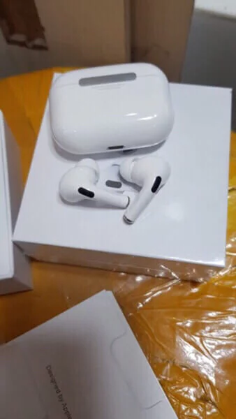 New Apple Airpods Pro Mastercopy - Image 5