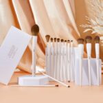 Jessup Luxury Light Gray Comprehensive Collection Eye and Face Brush Set 14pcs T329 2 Jessup Vegan Makeup Brushes Set Professional Eco-friendly Synthetic Powder Foundation Highlight Concealer Eyeshadow Blending Eyebrow Liner Spoolie Brush Set Light Grey 14pcs T329